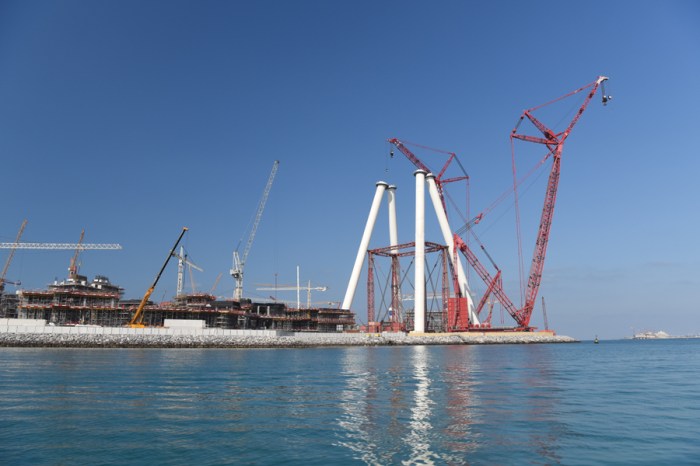 This will soon be the site of the world's largest ferris wheel. Look at the 